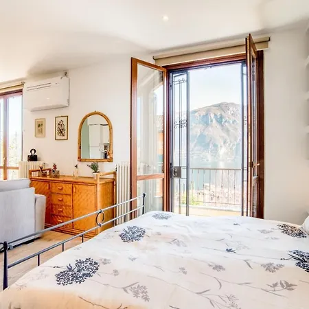 Lakeview Apartment